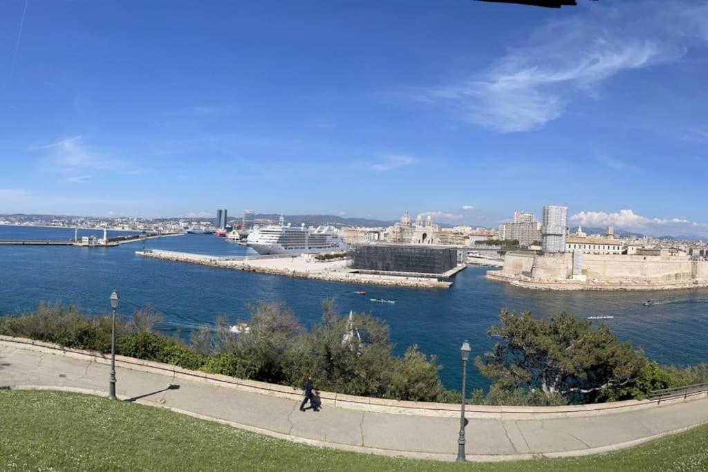 Design Flat On The Old Port-marseille Apartment Marseilles